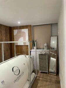 Wellness centre gym clinic hyperbaric chamber oxygens uk