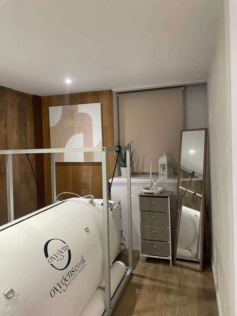 Wellness centre gym clinic hyperbaric chamber oxygens uk